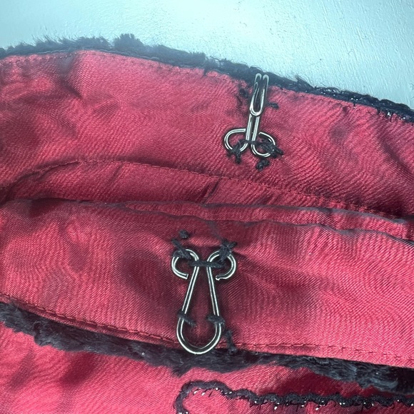 Embroidered Vest Mongolian Fur trim made from Vintage Fabric.Fully lined medium - Picture 4 of 7